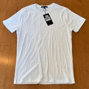 NWT Robert Barakett White T-Shirt in Small